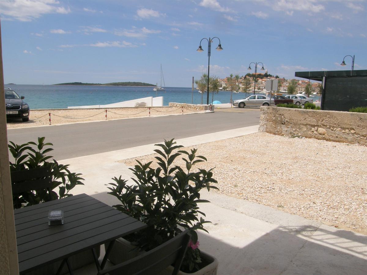 Apartments Mare Primošten Exterior foto